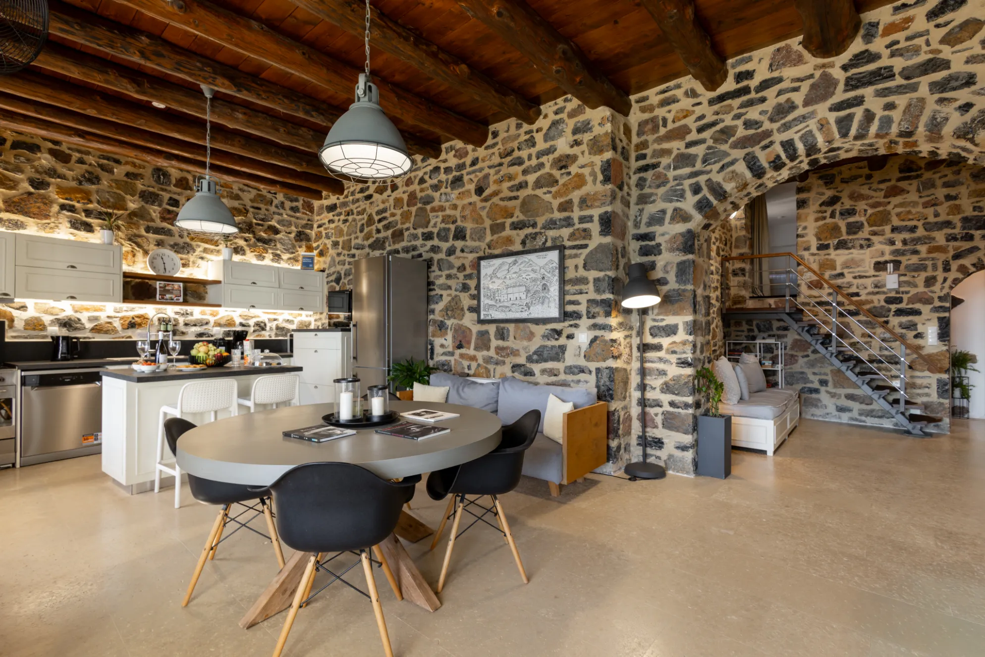 Interior kitchen and dining area in Palio Damnoni villa