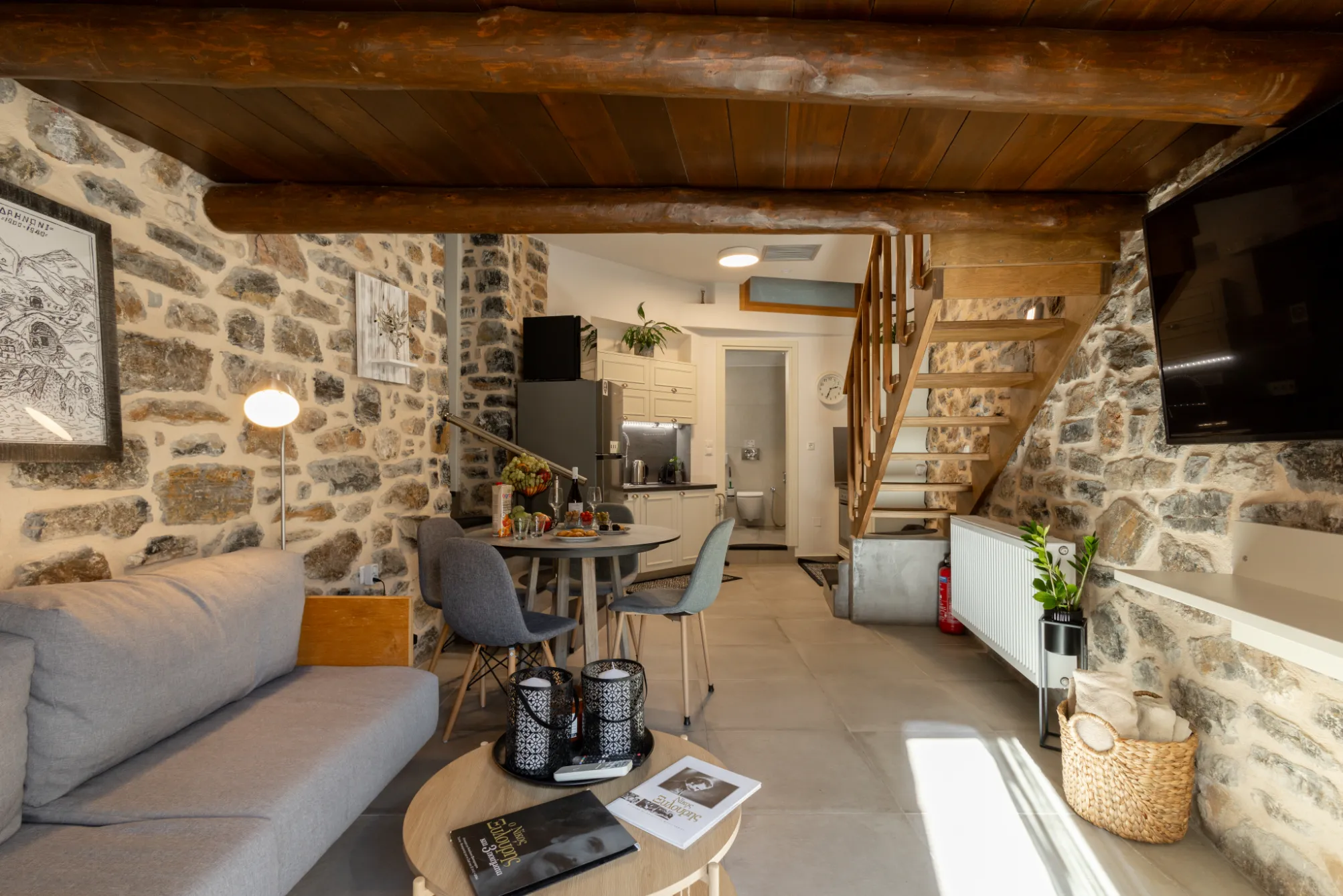 Interior space designed for family stays in Palio Damnoni